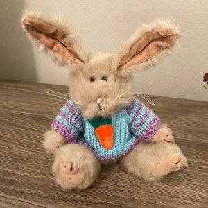 Chrisha 1988 Vintage Stuffed Bunny